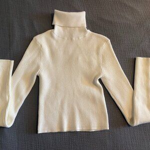 Zara Cropped Cream Turtleneck Sweater